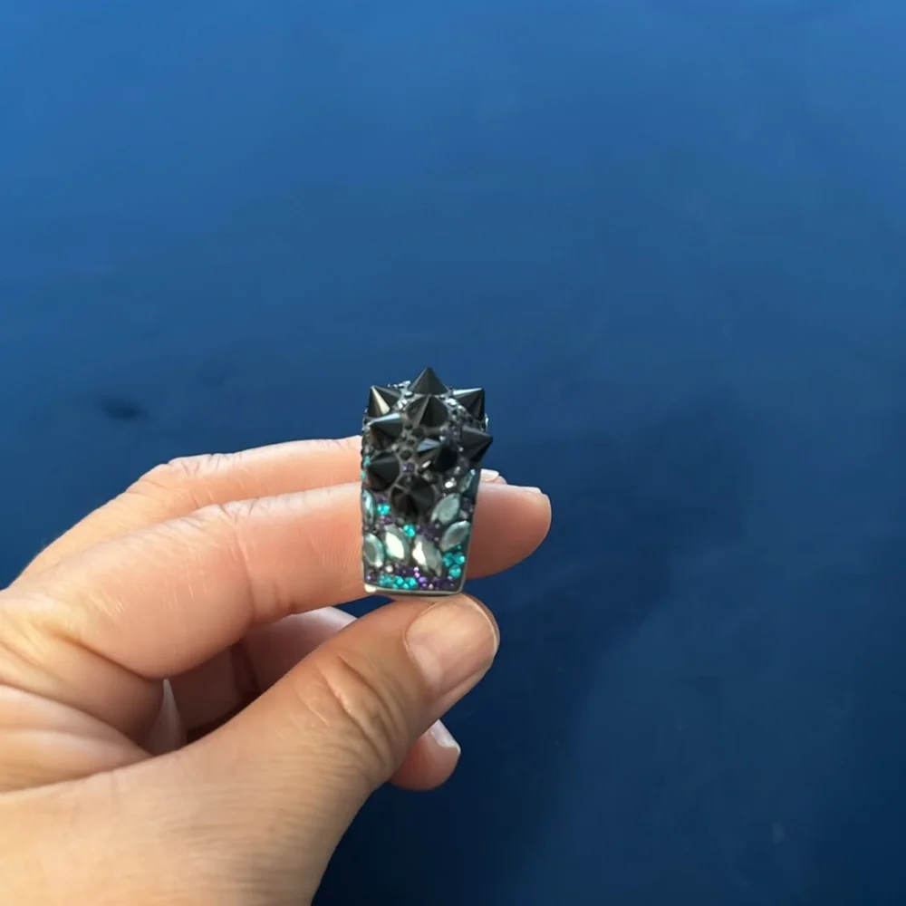 Swarovski Crystal Spike Ring - Picture 4 of 4